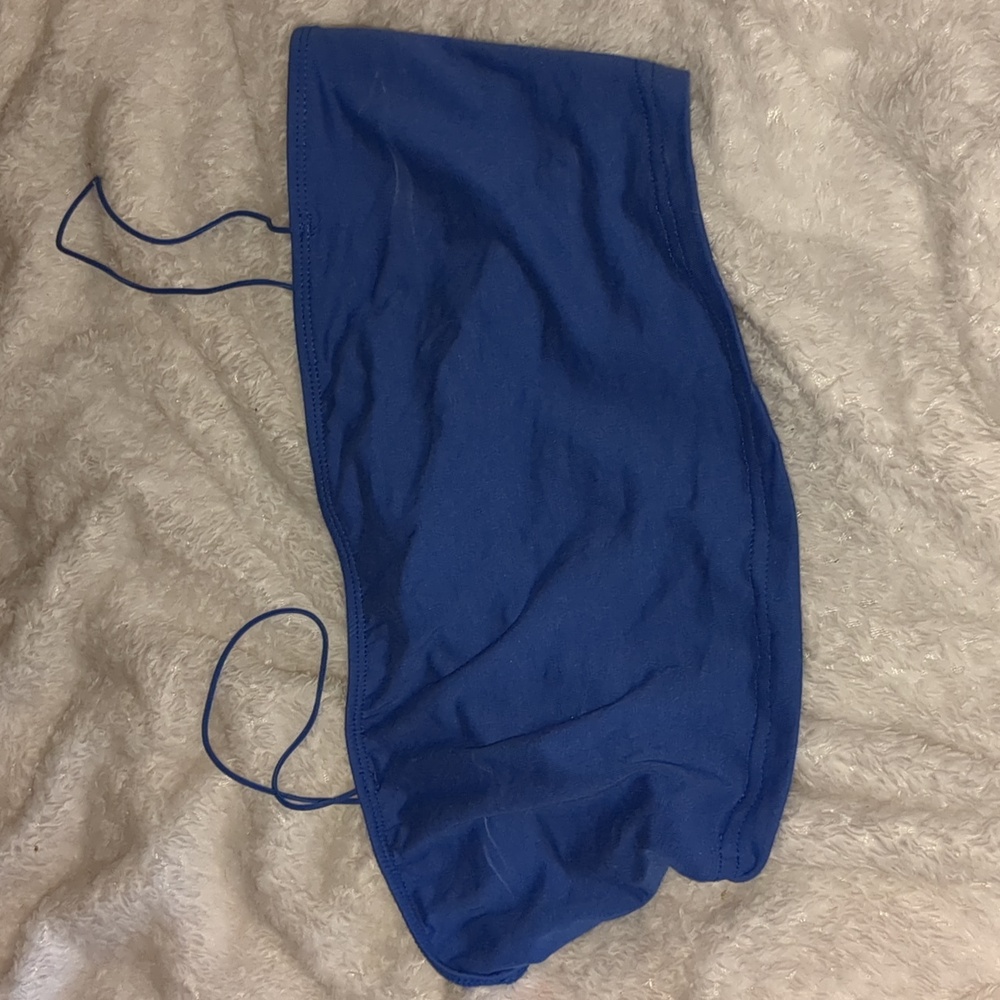 Blue crop top